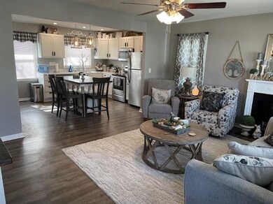 112 Southview Blvd, Shenandoah, IA 51601 - photo 6