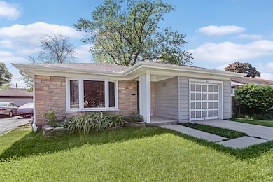 892 S 3rd Ave, Des Plaines, IL 60016 - photo 2