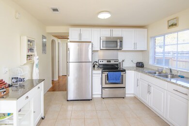 1005 Murray Dr, Jacksonville, FL 32205 - photo 6