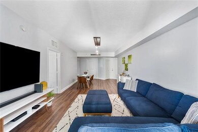 170 SE 14th St unit 1604, Miami, FL 33131 - photo 4