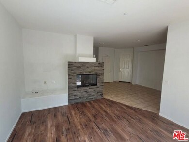 1448 Patricia Ave unit 204, Simi Valley, CA 93065 - photo 2