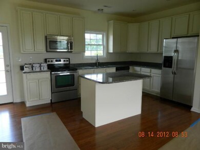 0 Hollida unit 1004186376, Martinsburg, WV 25401 - photo 5