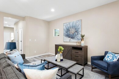 3006N37th8-005