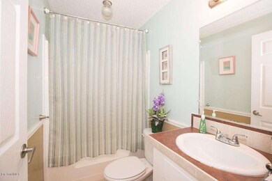 638 Barefoot Blvd - Guest Bathroom - MLS