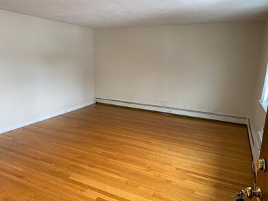 65 Bacon St unit 6, Waltham, MA 02451 - photo 4