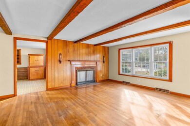 11-custom-12 Hidden Acres Interior Hi Re