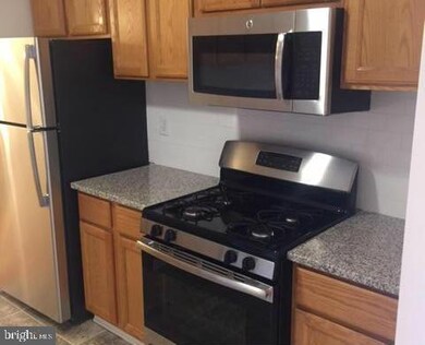 2004 Colts Neck Rd unit 2A, Reston, VA 20191 - photo 7