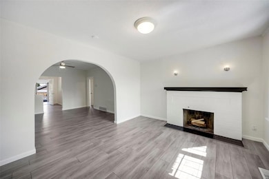 com/Matrix/MediaManager/ShowImage.aspx?tbl=5&mtid=1&tmui=88054471&mf=PU18296598&w=128&h=96&q=99&md=0001-01-01%2000:00:00.000