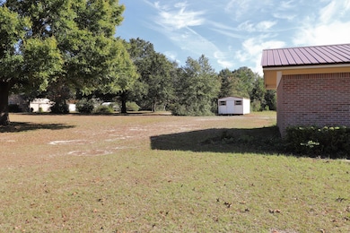 Left side of home from street