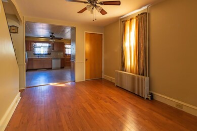 725 Garfield St, Hazle Township, PA 18201 - photo 4