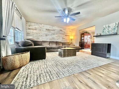 4107 Juniper Dr, Reading, PA 19605 - photo 5