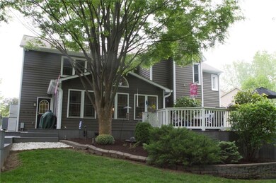 Plenty of outdoor living & entertainment areas!