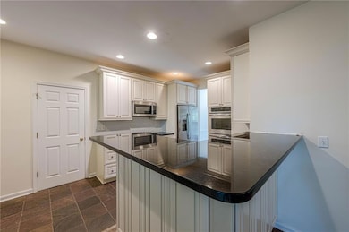 11615 Windbrooke Way, Alpharetta, GA 30005 - photo 5