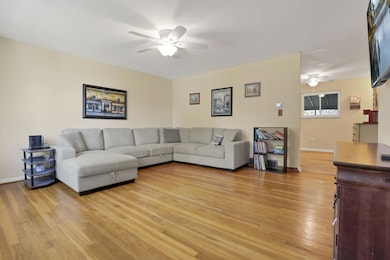 11-web-or-mls-0N4A7298