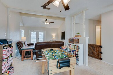 7925 Shannon Ln, North Richland Hills, TX 76180 - photo 6