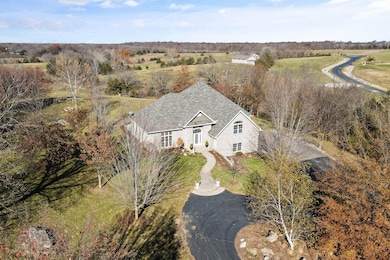 3001 McGill Creek Rd Rocheport, MO 65279