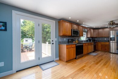 2 Sara Beth Ln, Londonderry, NH 03053 - photo 5