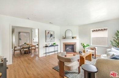 4325 W 58th Place, Los Angeles, CA 90043 - photo 3