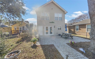 4553 Lauderdale Ave, Virginia Beach, VA 23455 - photo 4