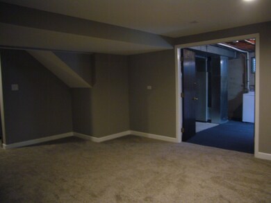 1086 E Gartner Rd, Naperville, IL 60540 - photo 5