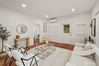 5240 39th Ave S, Seattle, WA 98118 - photo 5