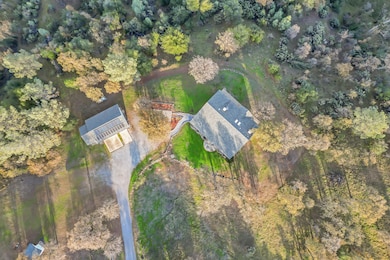 13303 Intermountain Rd, Redding, CA 96003 - photo 7