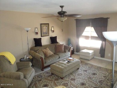 Lving Room 2
