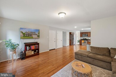 9033 Allington Manor Cir W, Frederick, MD 21703 - photo 7