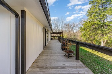 1207 N Preston St, Ennis, TX 75119 - photo 4