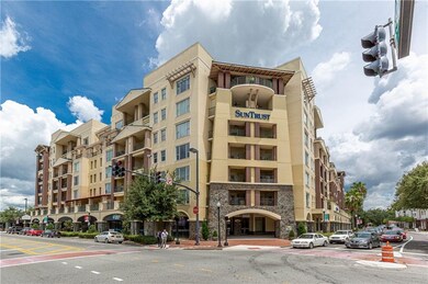 The Wellesley Condominium Offers Concierge Service
