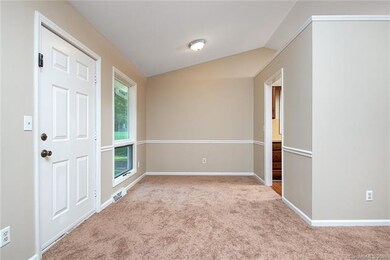 152 Sparrow Rd unit 75, Statesville, NC 28625 - photo 4