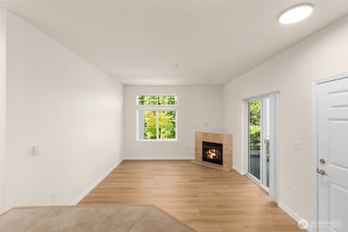 6409 Hazel Ln SE unit H, Auburn, WA 98092 - photo 5