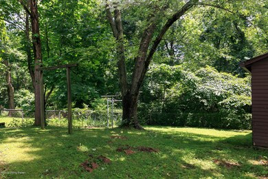 RealTourCast M Weisberg Mosswood (2 of