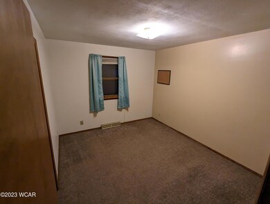 207 Valley Way (3)