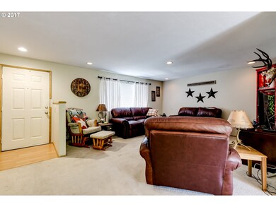 3367 Walton Ln, Eugene, OR 97408 - photo 5