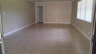 9717 Richmond Cir, Boca Raton, FL 33434 - photo 4