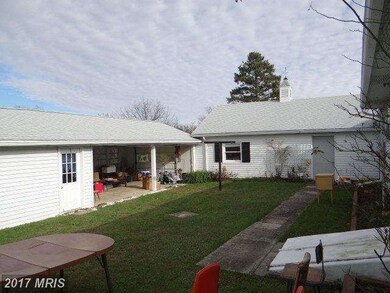 3885 Warm Spring Rd, Chambersburg, PA 17202 - photo 5