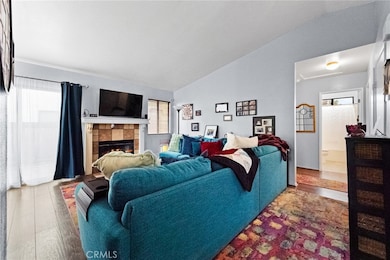 1010 Basalt Ct, Hemet, CA 92543 - photo 4