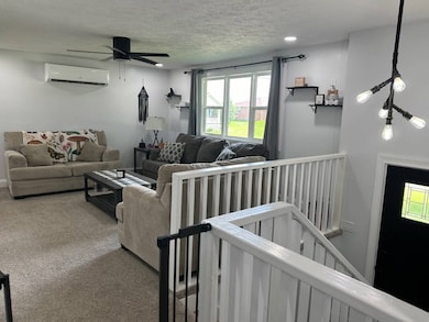 723 N Godfrey St, Cameron, MO 64429 - photo 2