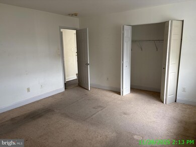 1005 Chillum Rd unit 319, Hyattsville, MD 20782 - photo 5