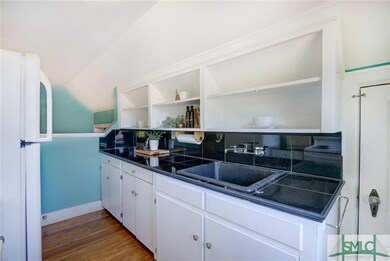 602 E 55th St, Savannah, GA 31405 - photo 3