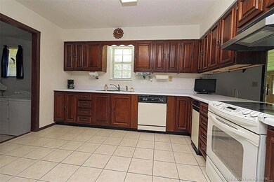 4866 Copenhagen Rd, Farmington, MO 63640 - photo 4