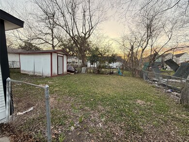 4103 Delhi St, Houston, TX 77022 - photo 2