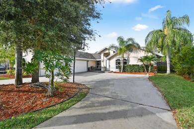925 TURNER QUAY