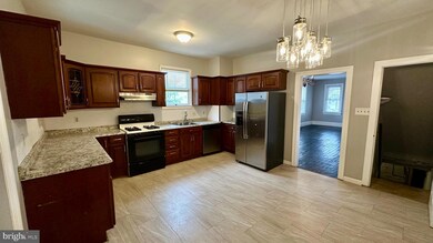 330 Kossuth St, Riverside, NJ 08075 - photo 5