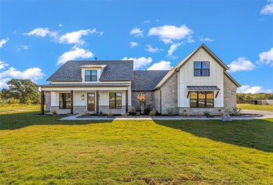 2023 Adelles Ln, Weatherford, TX 76087 - photo 5