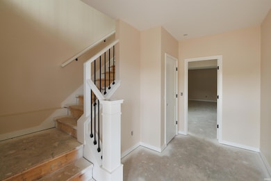 1004 Hawthorn Ln, Columbia City, IN 46725 - photo 2