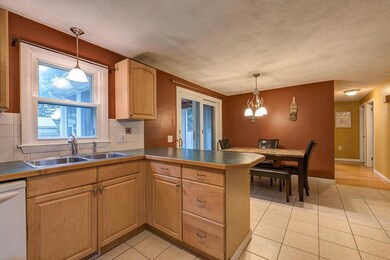 143 Palace Ave, Warwick, RI 02886 - photo 5