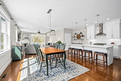 8 Lakepoint Way unit 4, Hopkinton, MA 01748 - photo 4