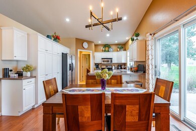 805 22nd St SE, Owatonna, MN 55060 - photo 7